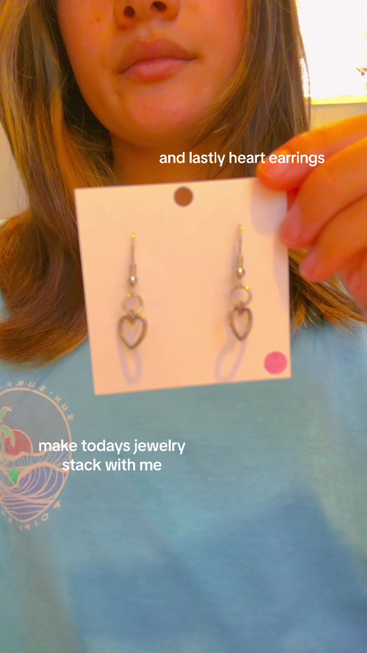 @Dollymoon Crafts ❤️