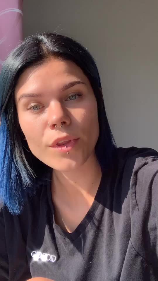 @ᗩᗰᗴᒪIᗴ 🖤