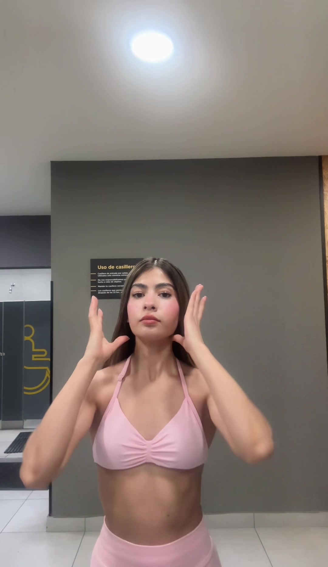 @Aylin Cano