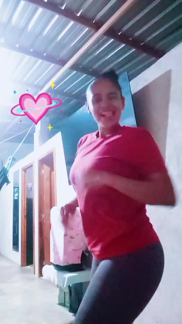 @Mar&iacute;a Castro 😘😘😘😘