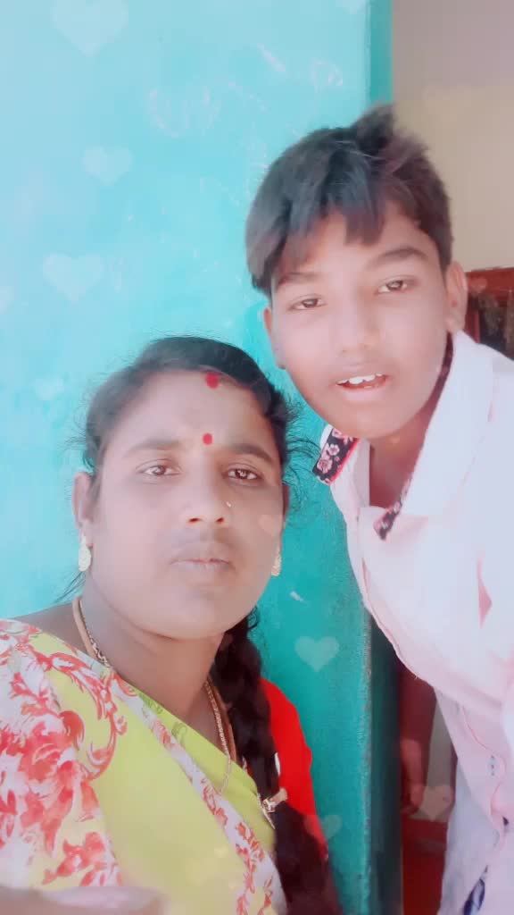 @radhik