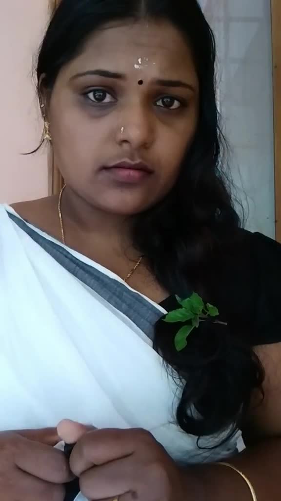 @nivya