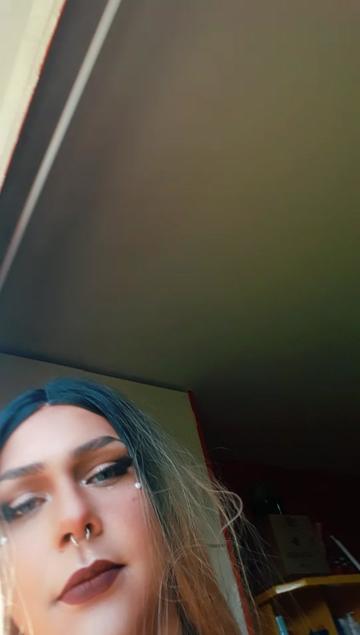@Trixie_Doll
