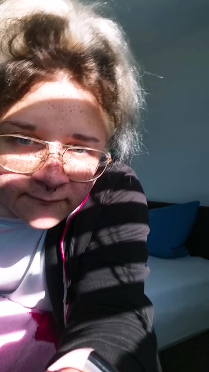 @moonfloowerrr