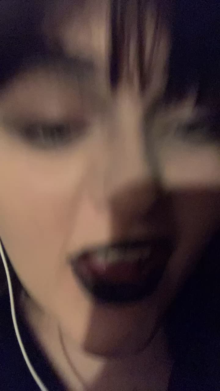@Milf lover
