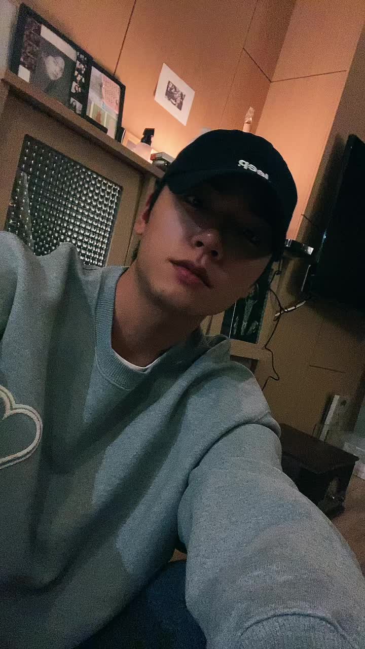 @Yeonwoo