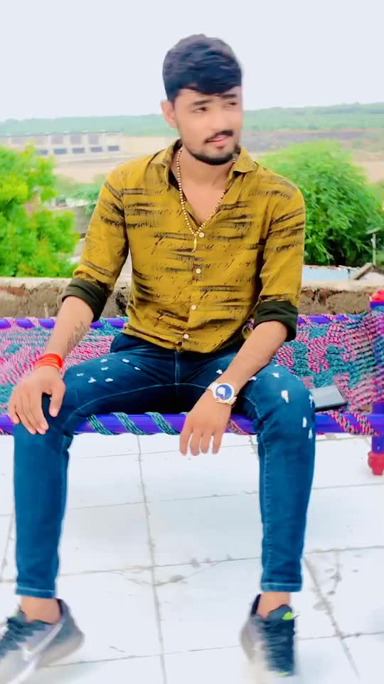@user99100296160
