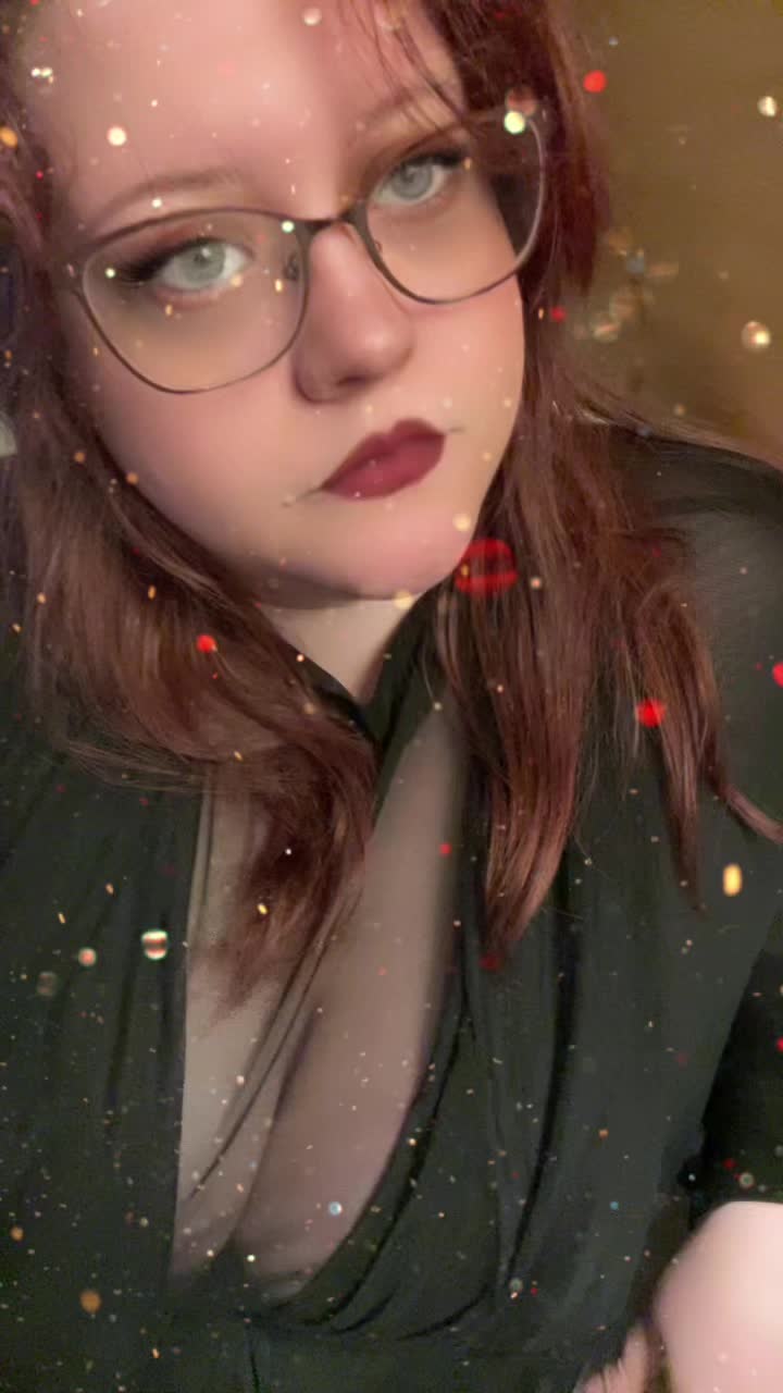 @LunaWolfe