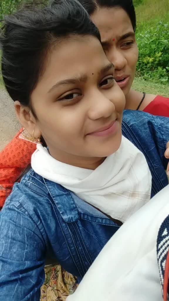 @Mona❤❤l..u