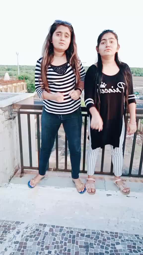 @Ishita_gajjar_offici