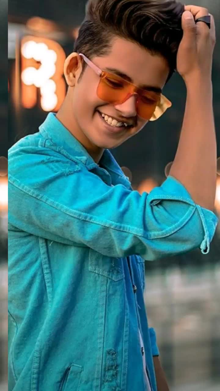 @Khan Sahab 😘