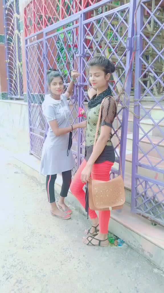 @Çùtìè Ķhùshbòò