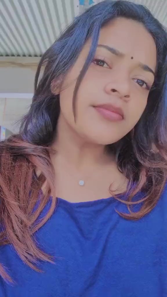 @Ayesha🤍