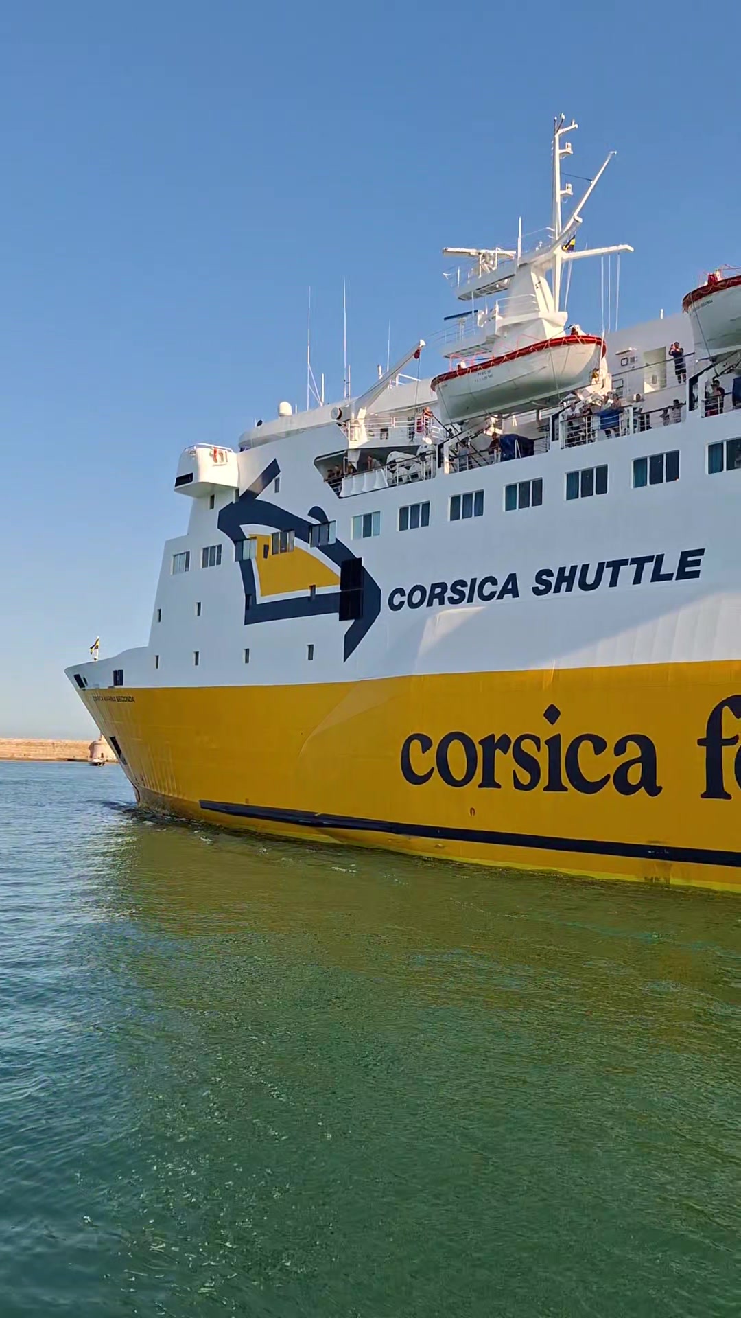 @ships_spotting_livorno