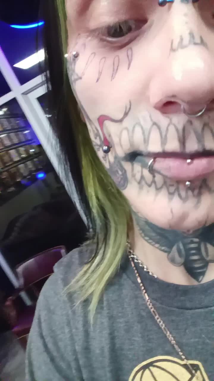 @xandi6sixx