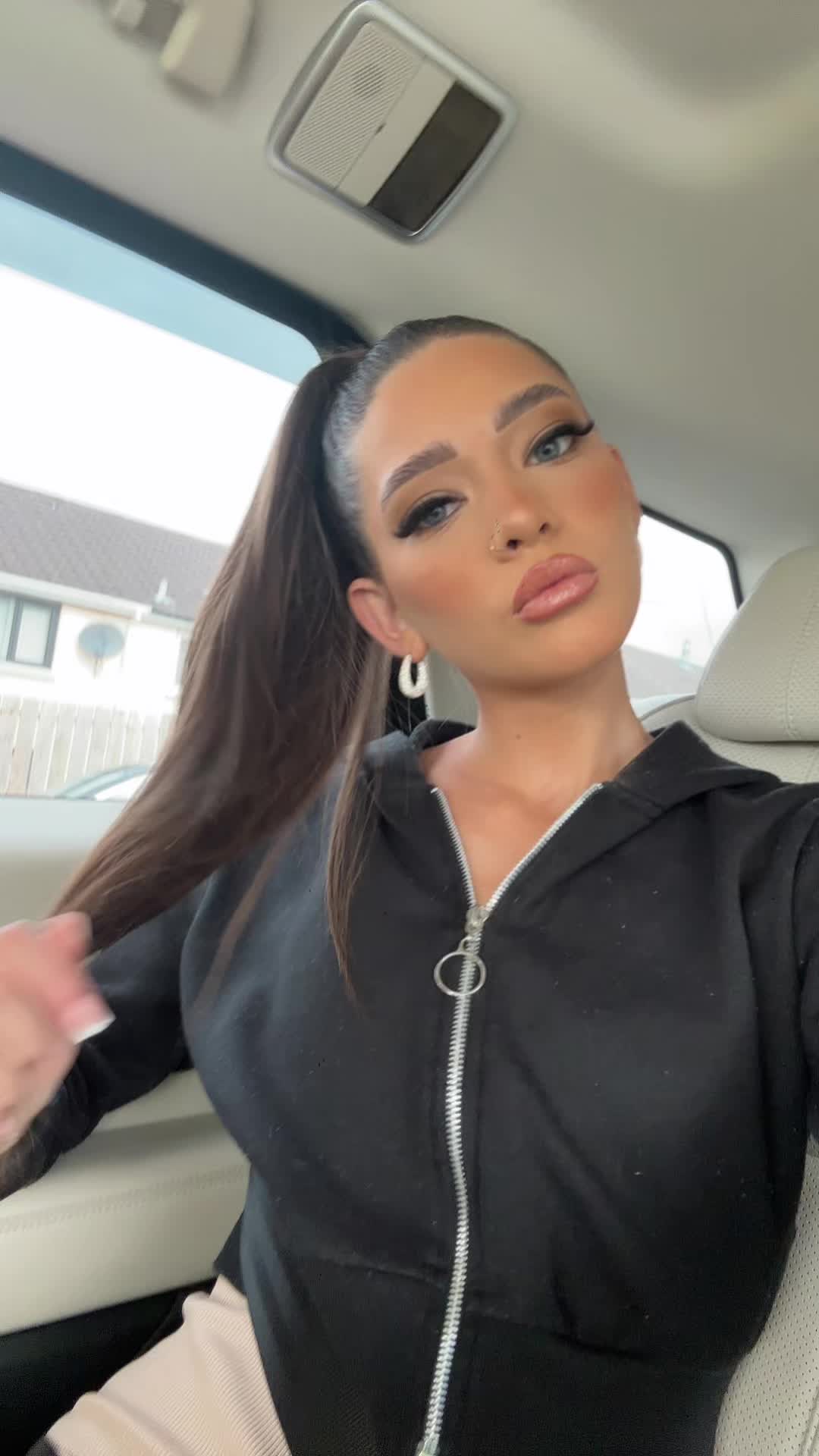 @Chloe.x