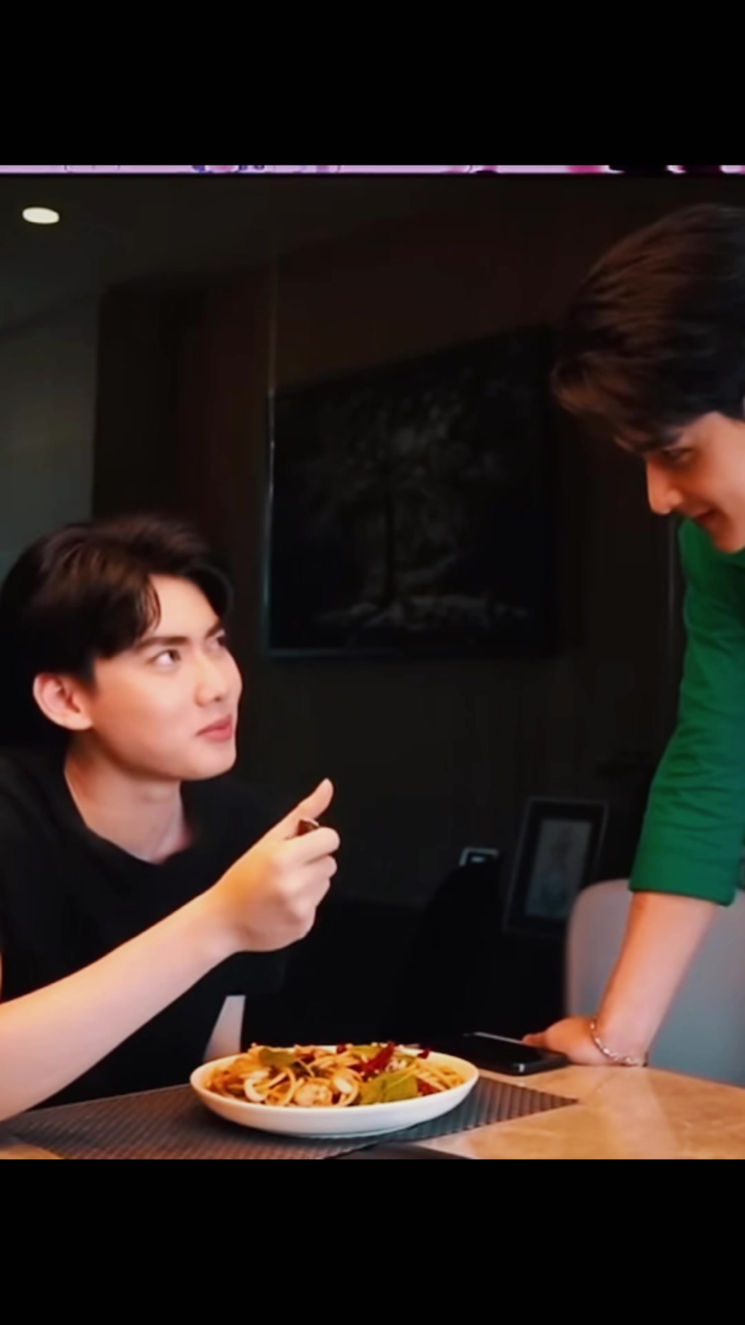 @moonli9ht