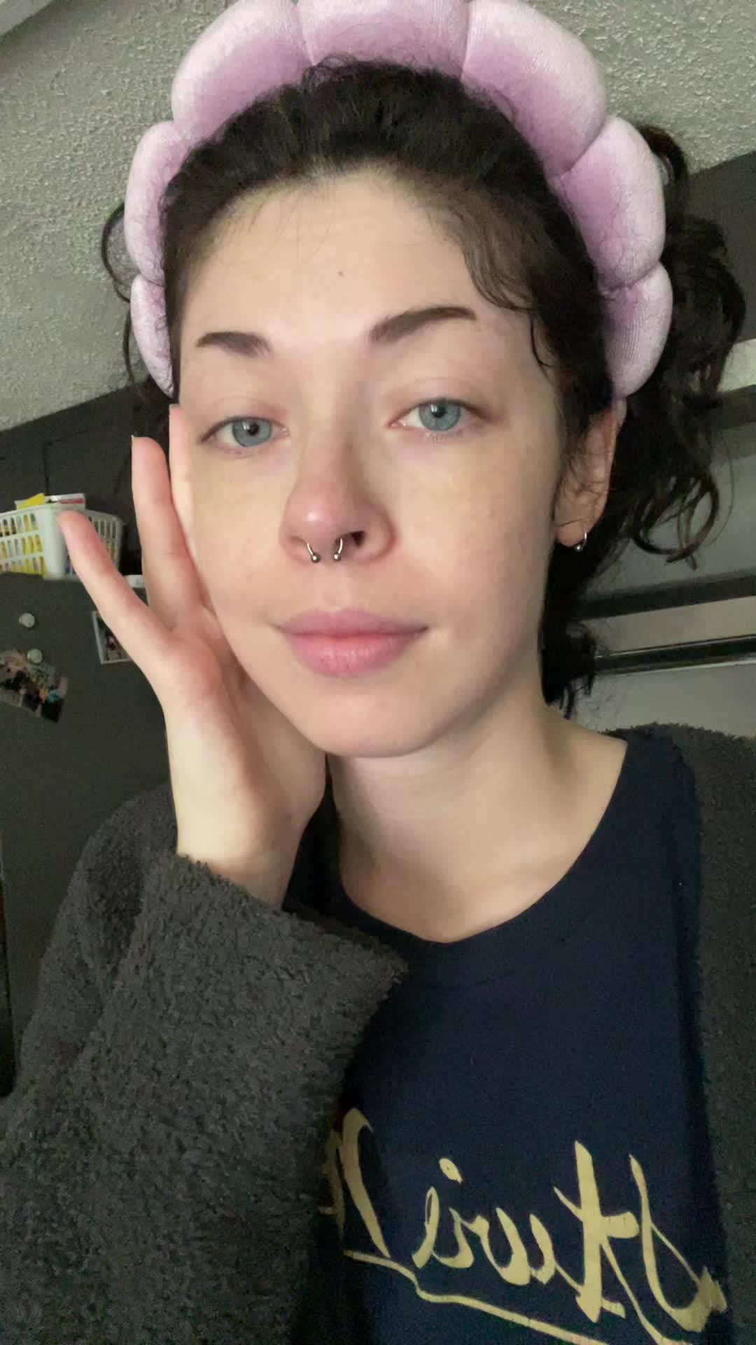 @andrasté