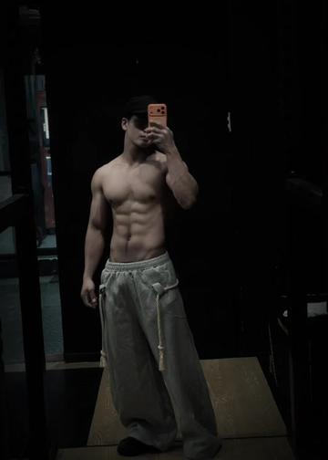 @Urfav_adam