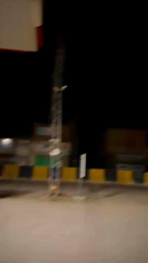 @HOZAIFA KHAN 😎
