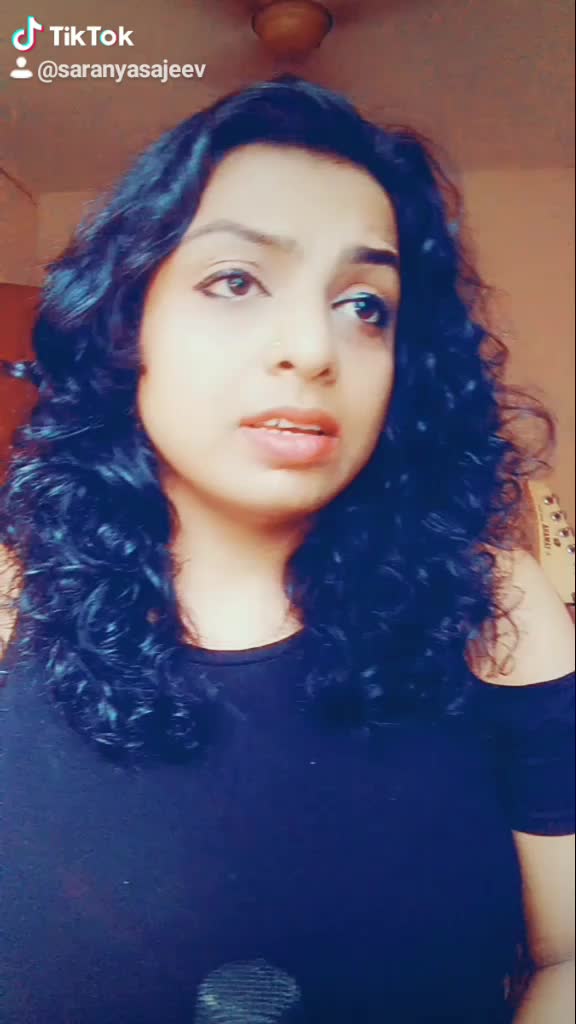 @amoollya