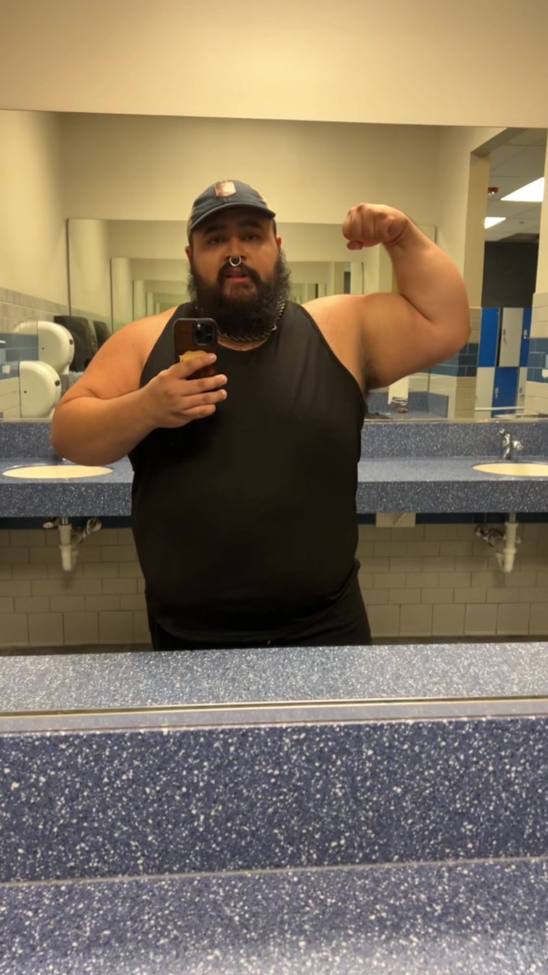 @Hank (Sneakyseabear)