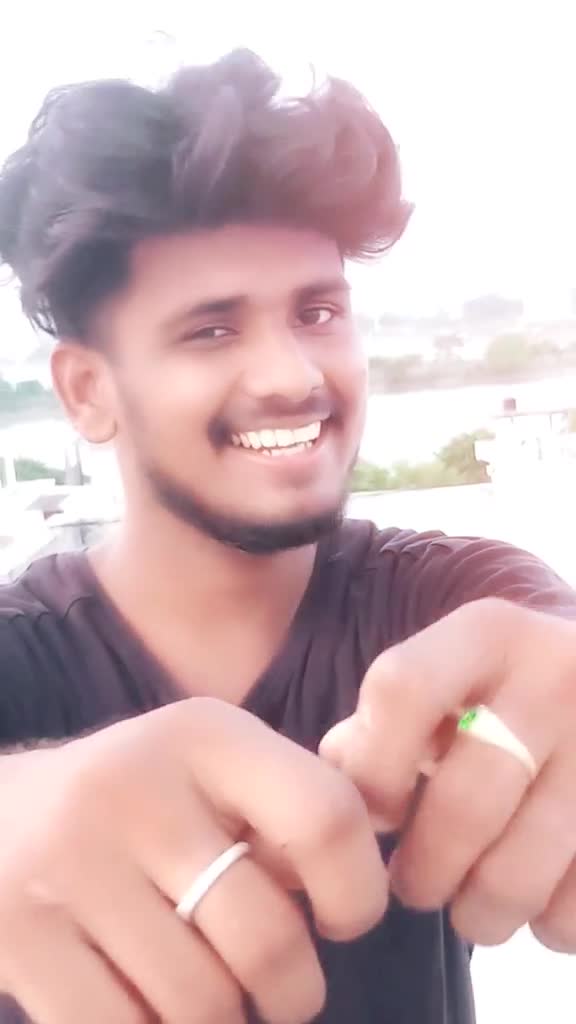 @💗 LUCKY YADAV 💗