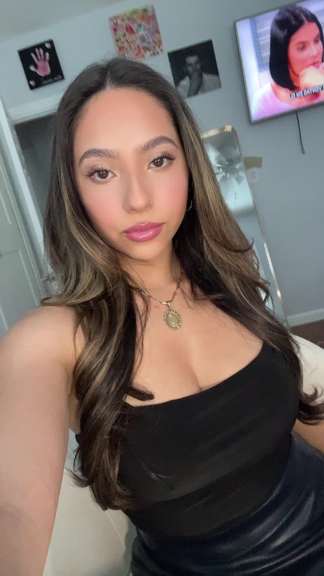 @Ally🧸