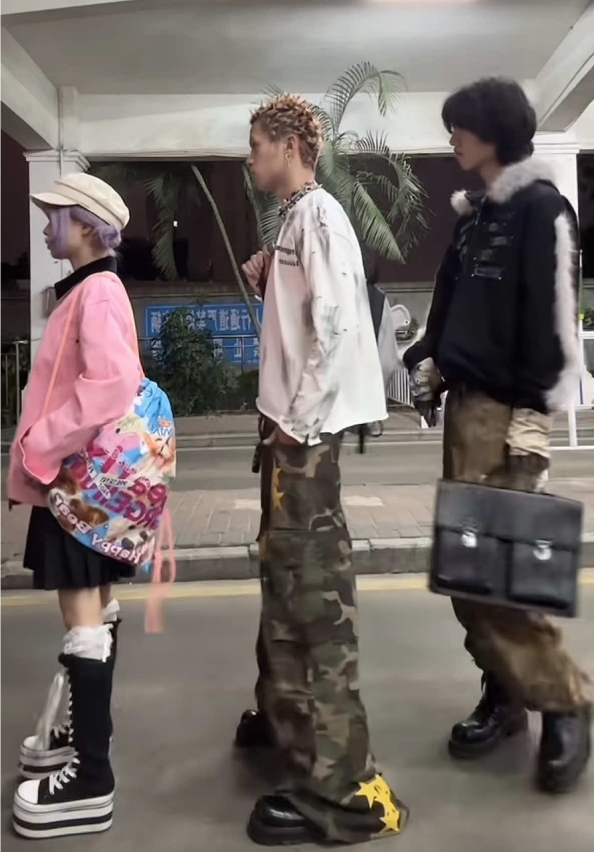 @๐จ๐ณ