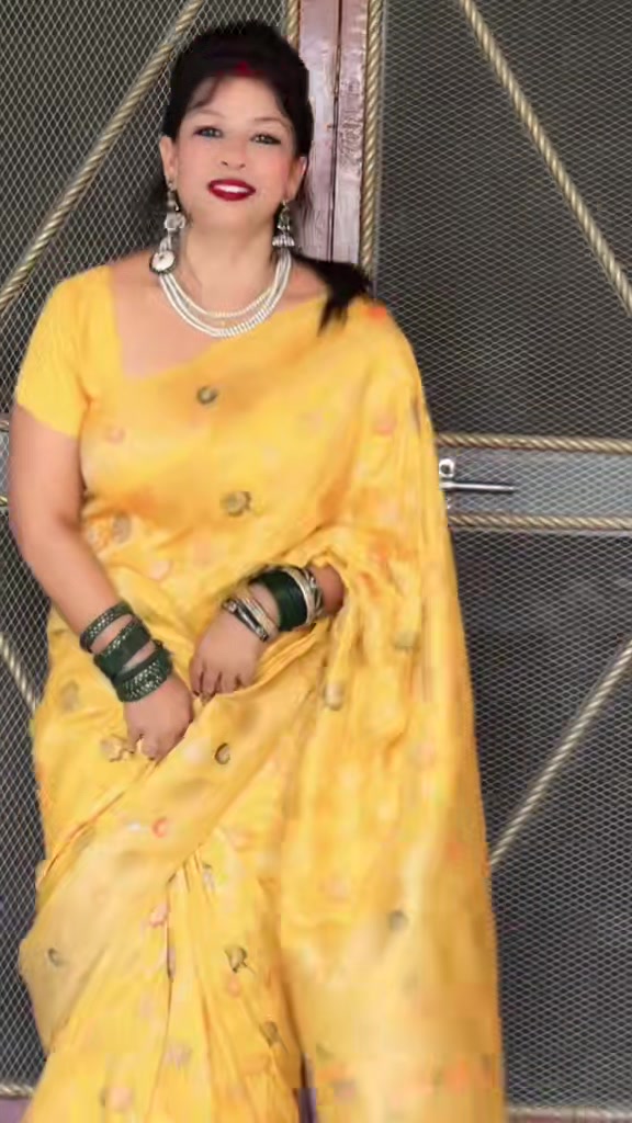 @👑Mishra_Queen👑
