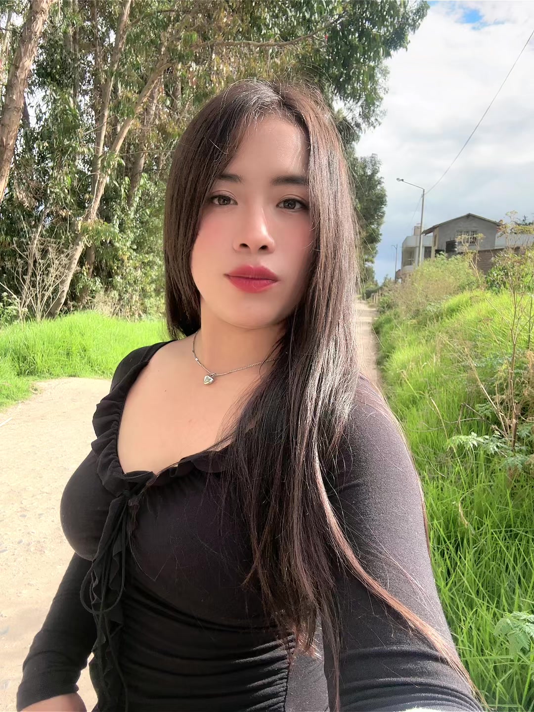 @~ 𝓢𝓪𝓻𝓪𝓲 𝓡𝓸𝓳𝓪𝓼 🍒~