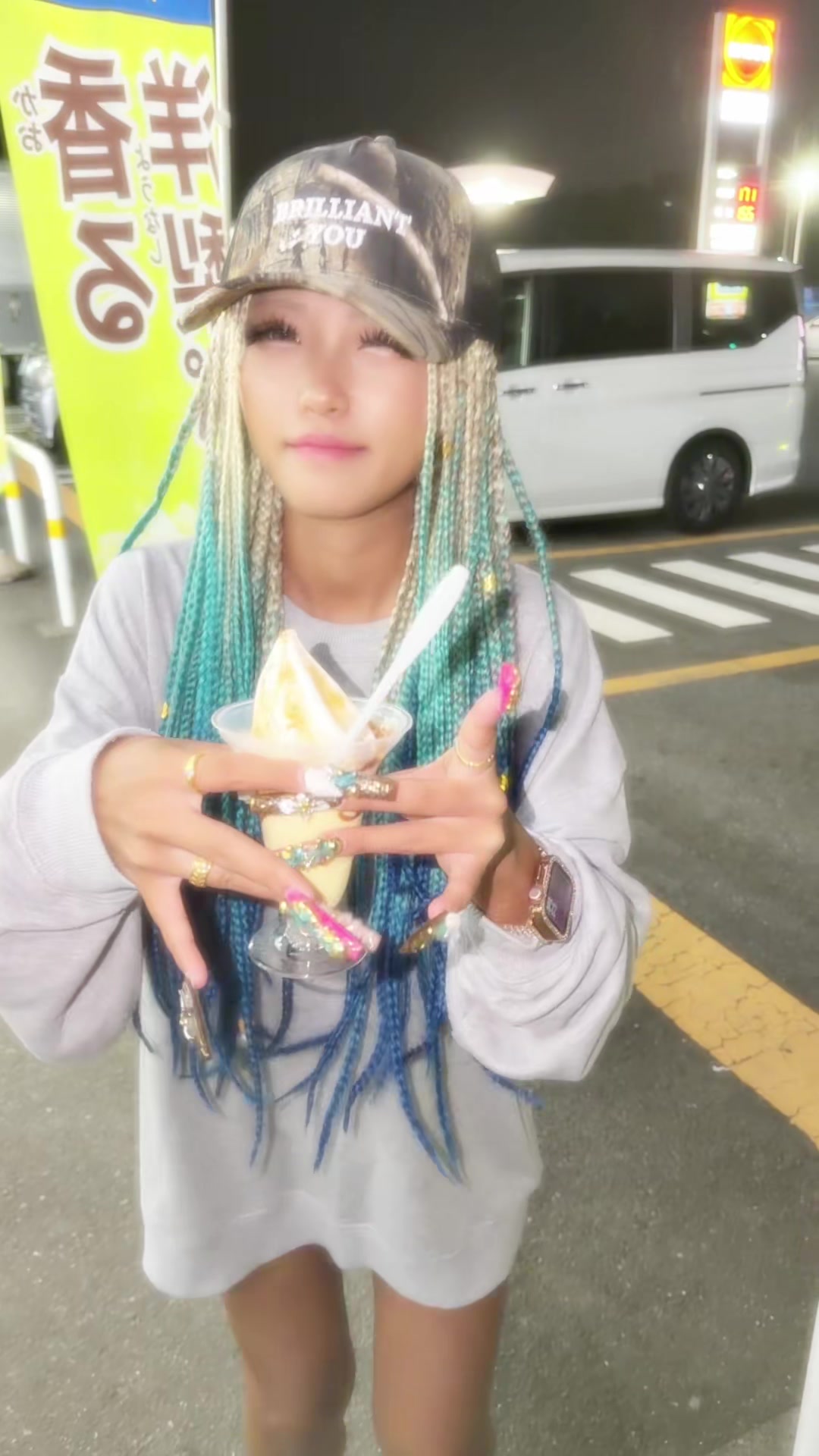 @。