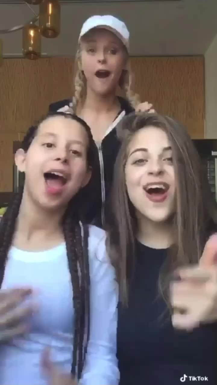 @Musical.ly