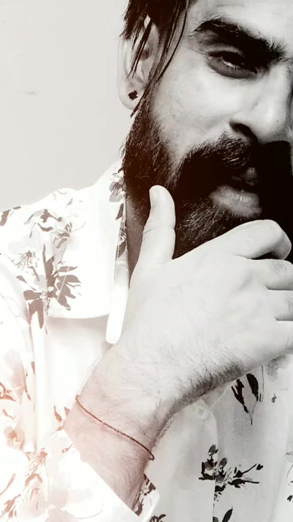 @mustachelover_pb07_w