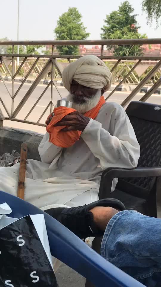 @gillsaab1313
