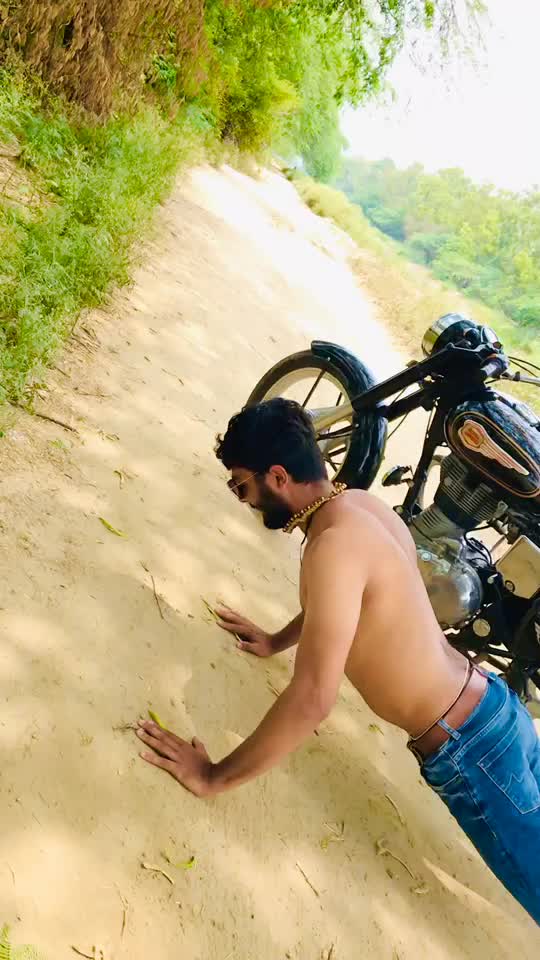 @GURI SAKRA