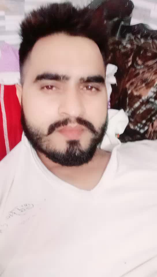 @꧁༺ चॉकलेटी बॉय  ༻꧂