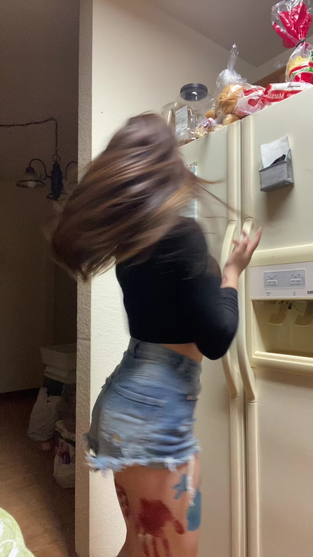 @Nahomi285