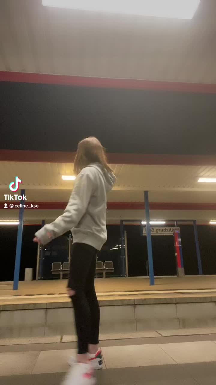 @C⛓