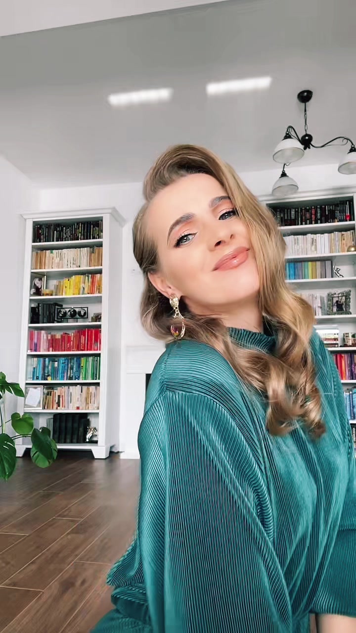 @𝓐𝓷𝓬𝓪 🇸🇰