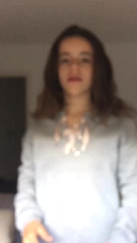@jeanneee