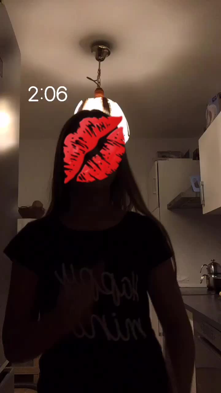 @Erjola_kq