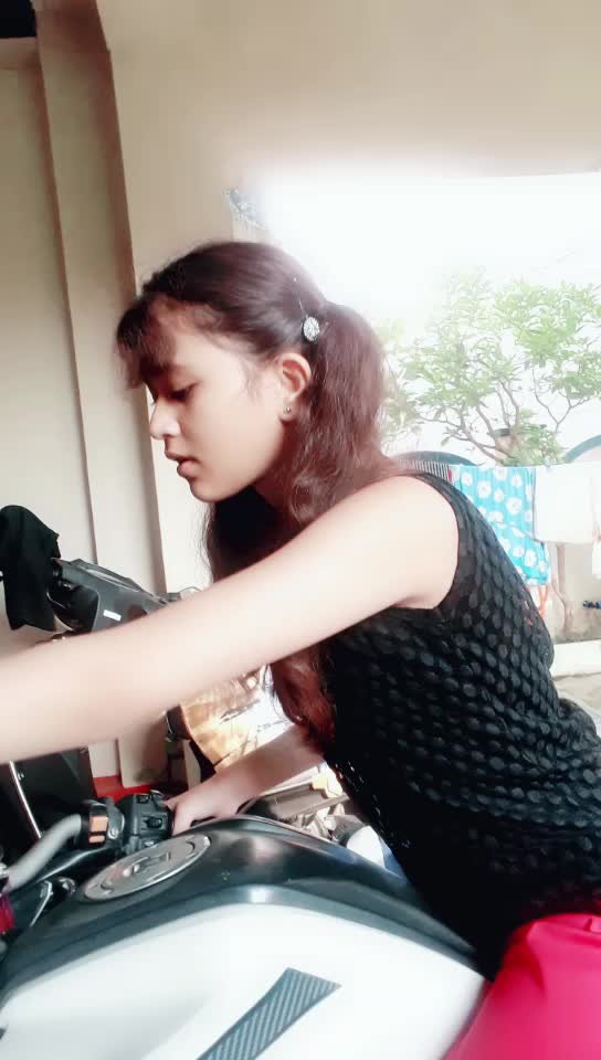 @Minal______s