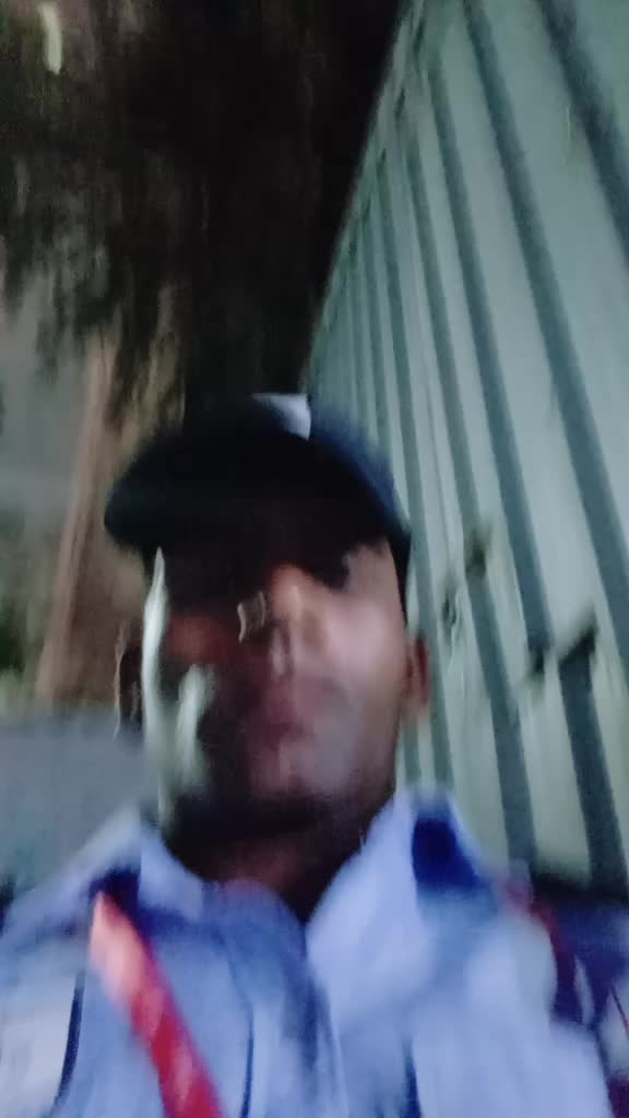 @user8016364187232