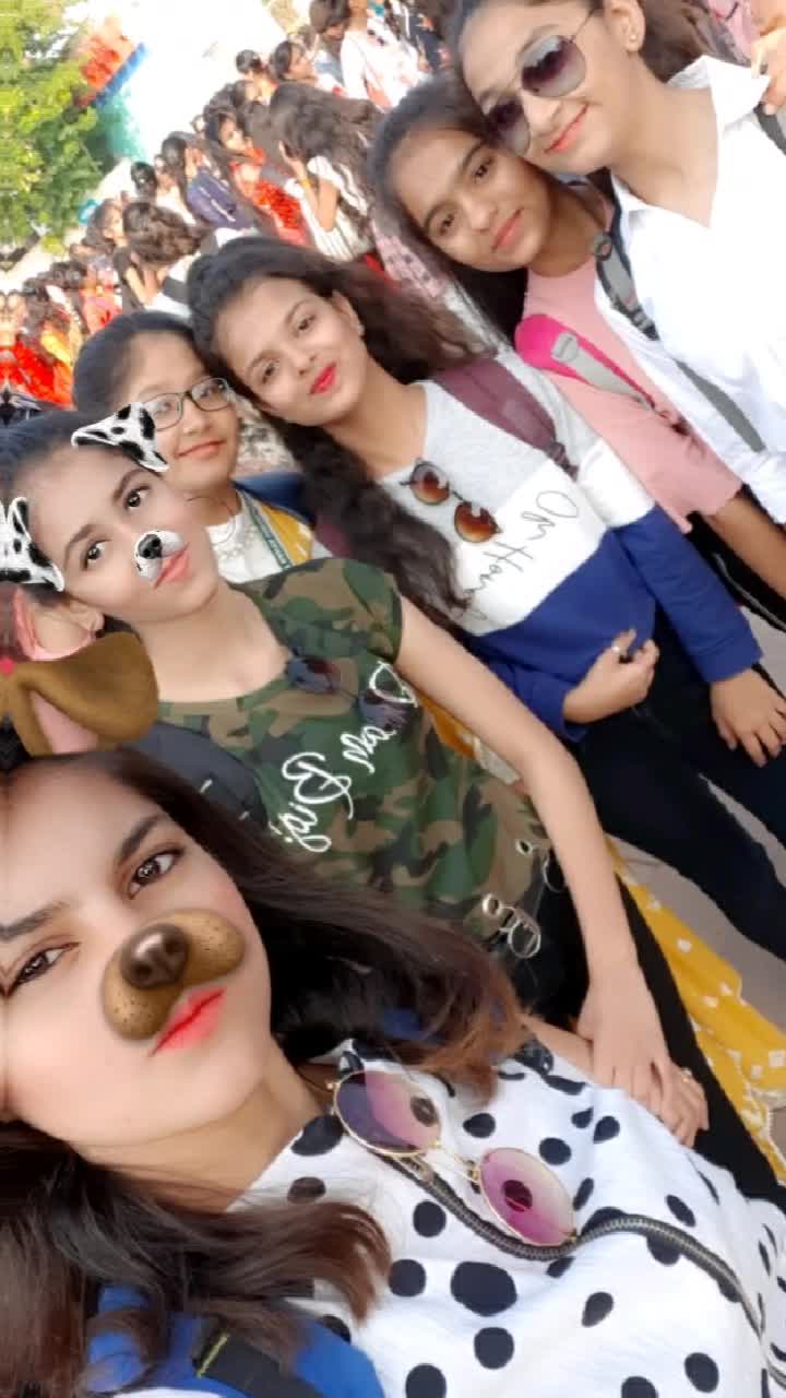 @devangi thakur
