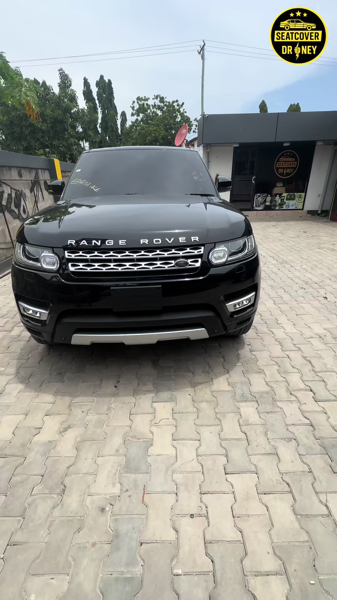 @DR NEYSEATCOVER | CAR INTERIOR