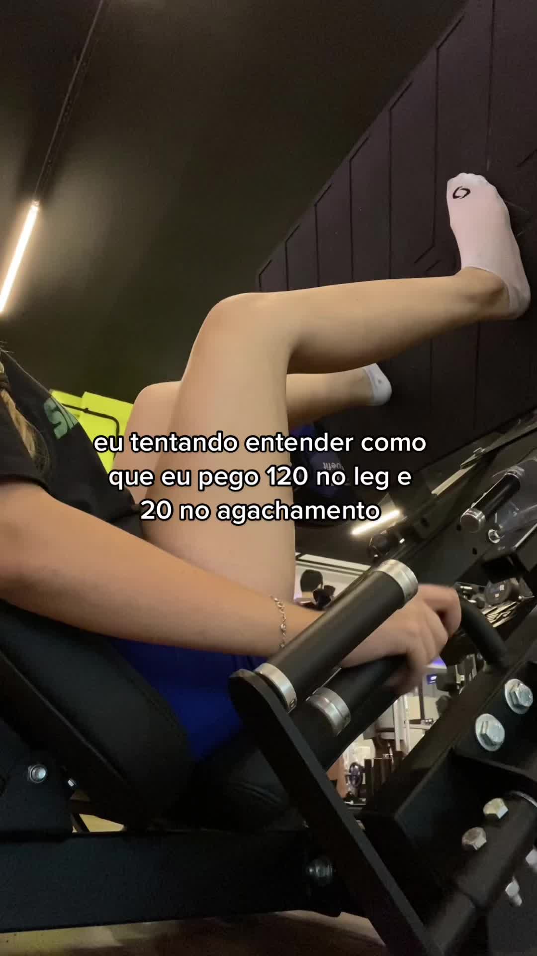 @Julia Mello