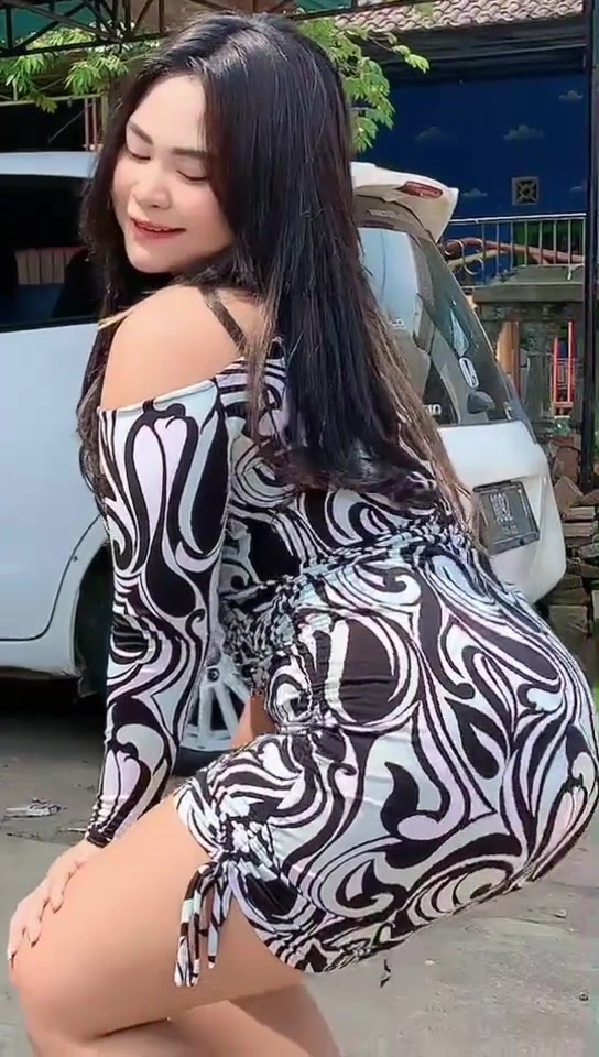 @com