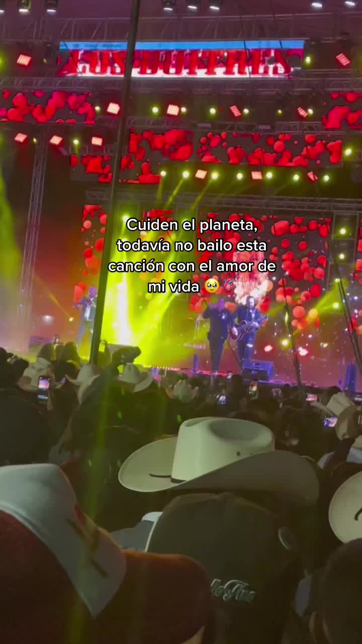 @Paolaaa
