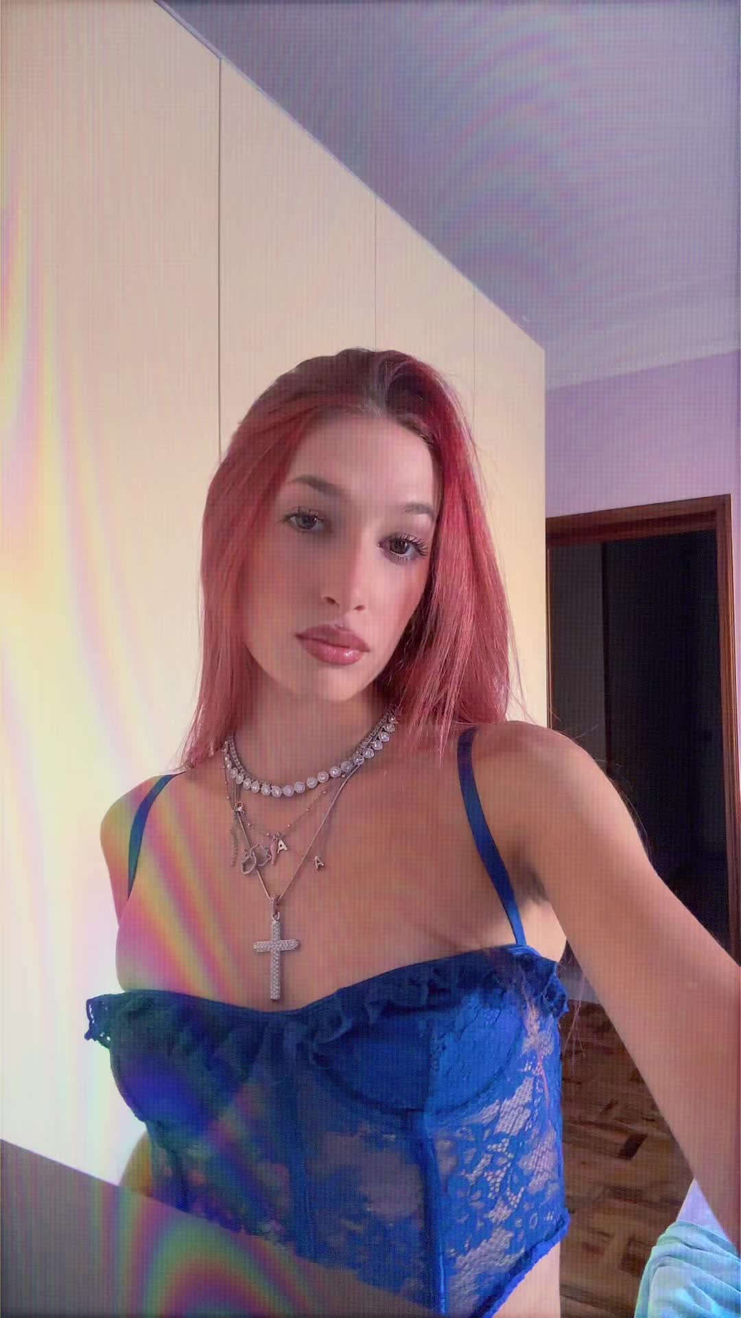 @aurora.curtarelli